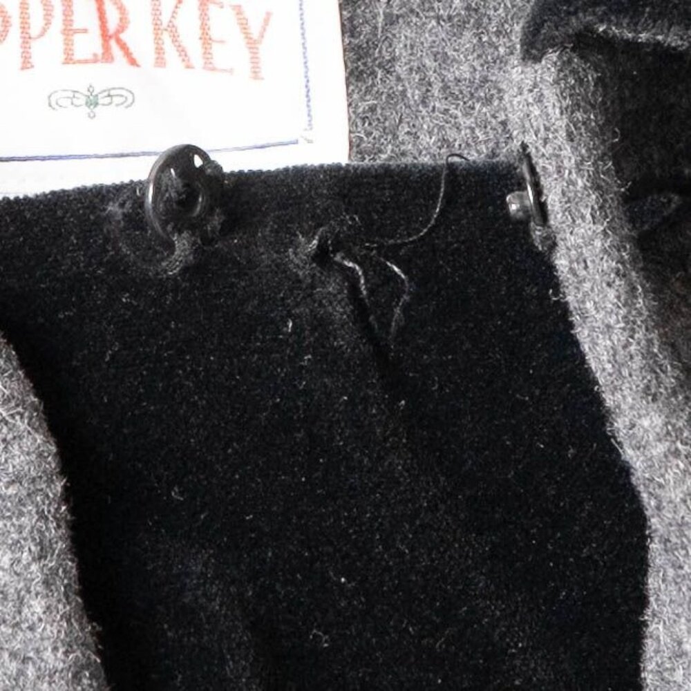 Copper Key VTG Gray Wool Coat 10 Girls Velvet Collar Insert Bows Classic Moldova - Picture 6 of 7